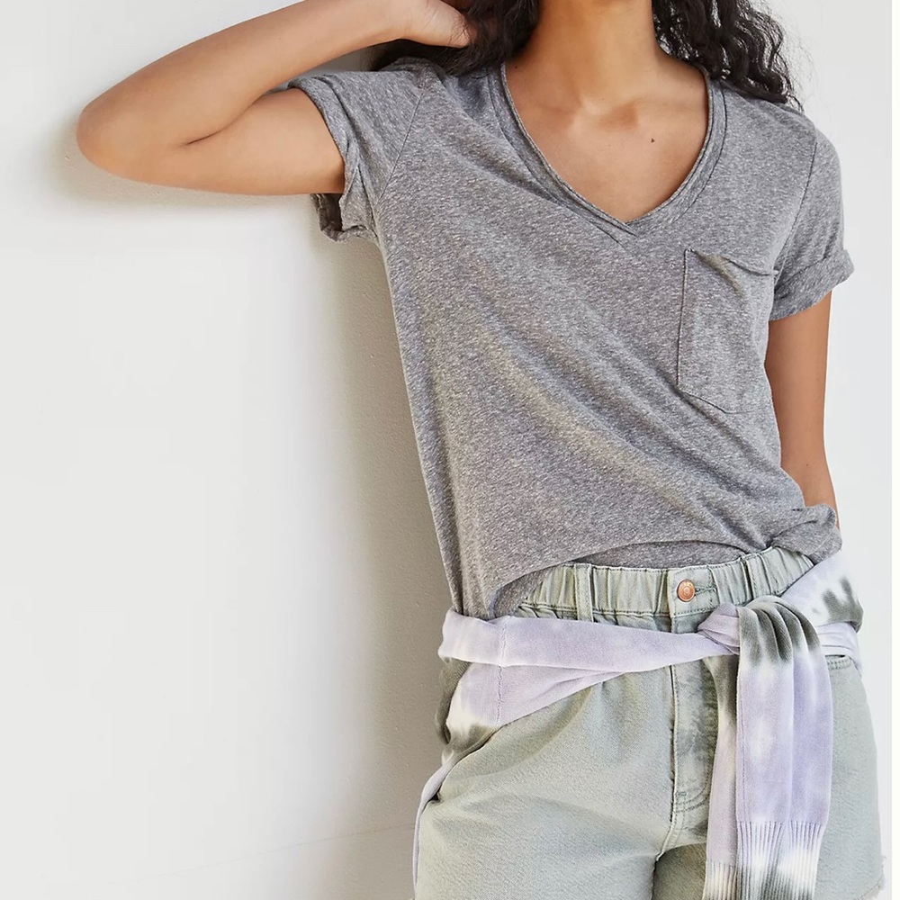 Anthropologie T.la v-neck tee